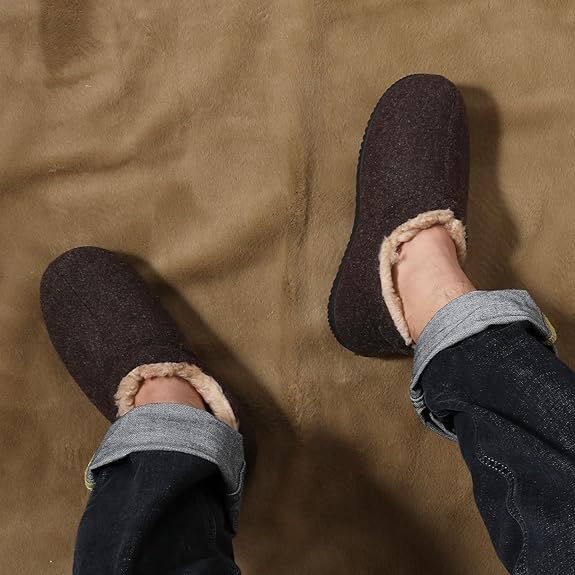 Machine-washable, easy-care materials